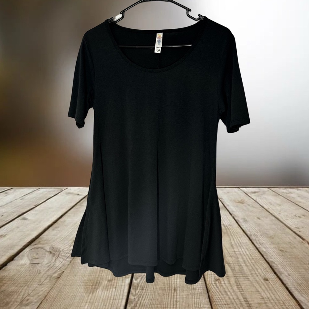 3/$30 LuLaRoe Perfect T